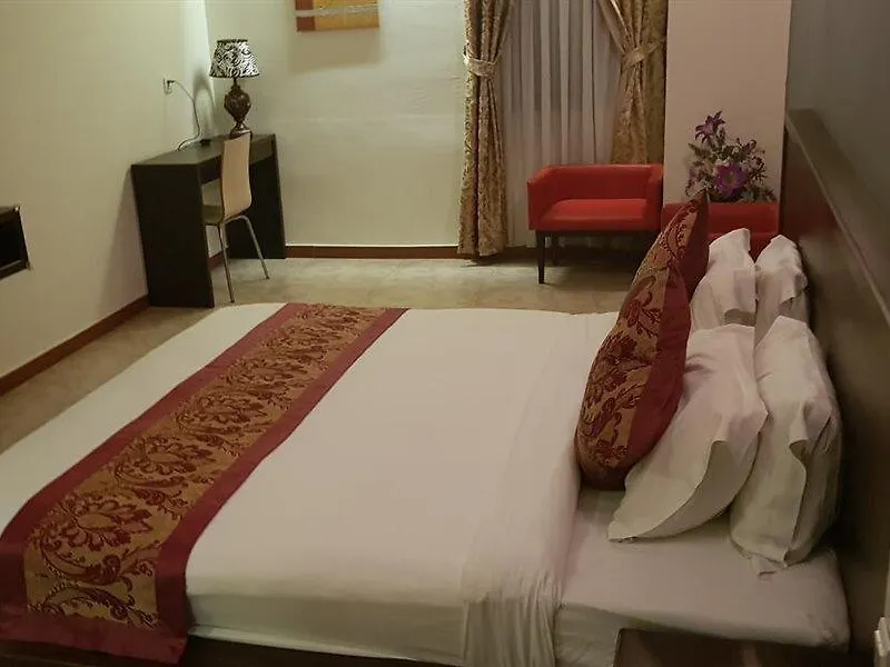 Capital O 89938 Herald Hotel Malacca