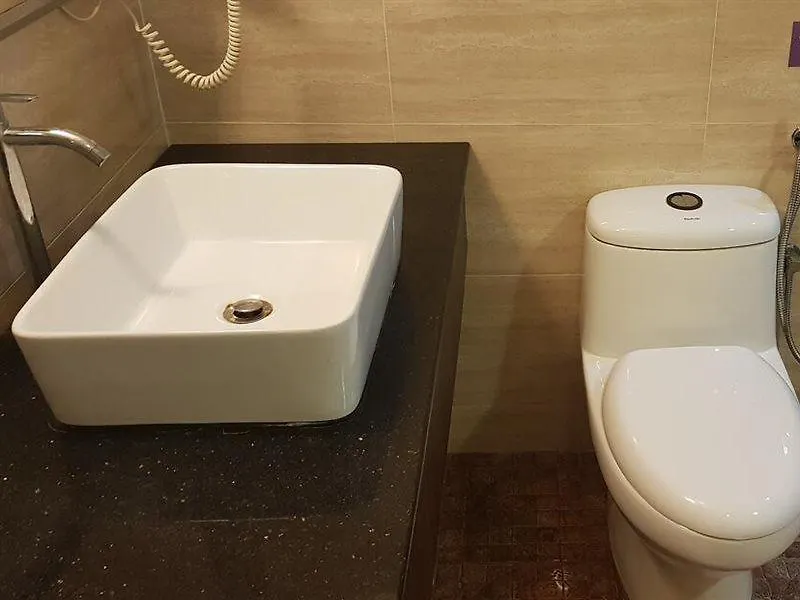 Capital O 89938 Herald Hotel Malacca