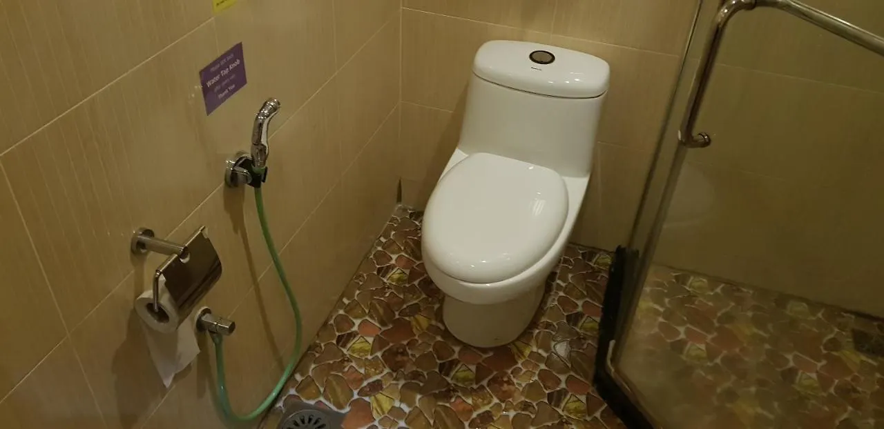 Capital O 89938 Herald Hotel Malacca